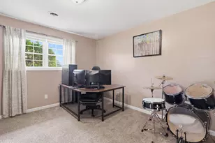 10113 Cardinal Dr, Orrstown, PA 17244 - Photo 23