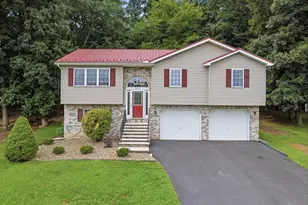10113 Cardinal Dr, Orrstown, PA 17244 - Photo 1