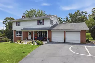 1326 Hillendale Rd, Chambersburg, PA 17202 - Photo 3