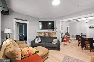 15050 Wyndham Ave, Blue Ridge Summit, PA 17214 - Photo 17