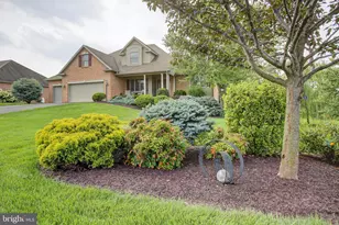 3208 Baltusrol Dr, Chambersburg, PA 17202 - Photo 71