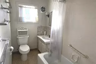 28 S Grant St, Waynesboro, PA 17268 - Photo 11