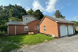 780 S Allison St, Greencastle, PA 17225 - Photo 17