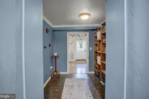 10299 Mountain Rd, Orrstown, PA 17244 - Photo 9