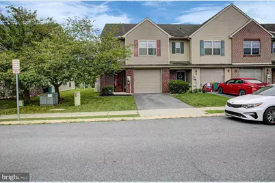 209 Meriweather Drive, Chambersburg, PA 17201 - Photo 3