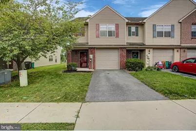 209 Meriweather Drive, Chambersburg, PA 17201 - Photo 1