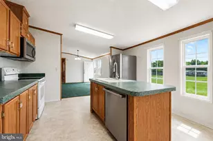 5957 Hager Rd, Greencastle, PA 17225 - Photo 11