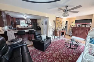 851 Middle St, Chambersburg, PA 17201 - Photo 9