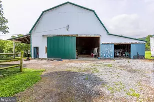 14957 Cumberland Hwy, Orrstown, PA 17244 - Photo 13
