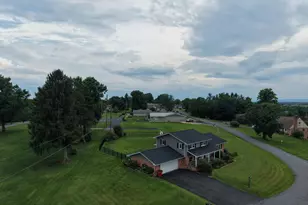 25 Kensington Dr, Chambersburg, PA 17201 - Photo 13
