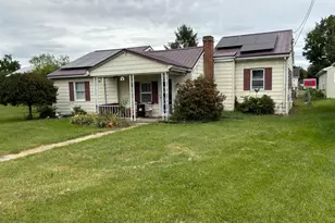 41 N Allison St, Greencastle, PA 17225 - Photo 11