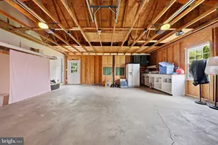155 Camelot Dr, Chambersburg, PA 17202 - Photo 39