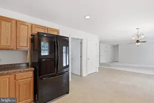 1784 Falcon Ln, Chambersburg, PA 17202 - Photo 15