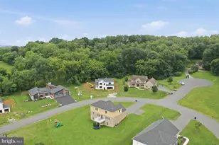 1881 Carrera Dr, Chambersburg, PA 17202 - Photo 45