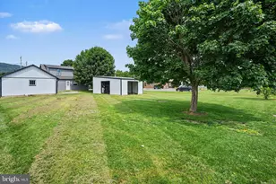 10992 Roxbury Rd, Orrstown, PA 17244 - Photo 27