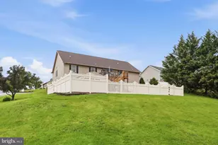 204 Jade Dr, Chambersburg, PA 17202 - Photo 35