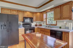 6834 Slabtown Rd, Waynesboro, PA 17268 - Photo 13