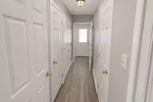 492 S Carlisle St, Greencastle, PA 17225 - Photo 9