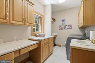 2660 Castlegreen Dr, Greencastle, PA 17225 - Photo 23
