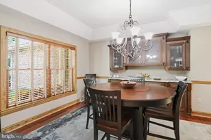 2660 Castlegreen Dr, Greencastle, PA 17225 - Photo 5