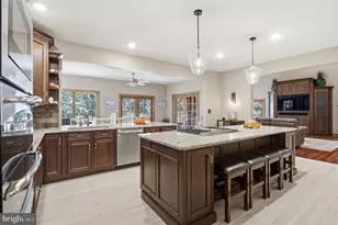 2660 Castlegreen Dr, Greencastle, PA 17225 - Photo 19
