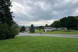 11539 Westminster Dr, Waynesboro, PA 17268 - Photo 11
