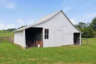 697 Shinham Rd, Greencastle, PA 17225 - Photo 11