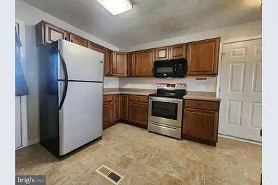 739 Stouffer Avenue, Chambersburg, PA 17201 - Photo 11