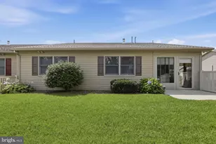 305 Sunbrook Dr, Chambersburg, PA 17201 - Photo 7