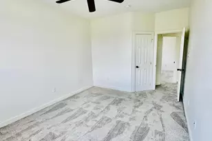 518 Creekside Blvd, Waynesboro, PA 17268 - Photo 31