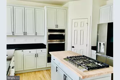 518 Creekside Boulevard, Waynesboro, PA 17268 - Photo 25