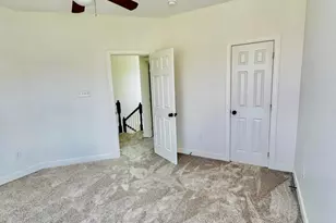 518 Creekside Blvd, Waynesboro, PA 17268 - Photo 33
