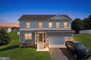 12192 Red Hawk Dr, Waynesboro, PA 17268 - Photo 1