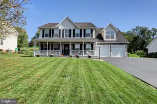 13210 Seneca Dr, Waynesboro, PA 17268 - Photo 1