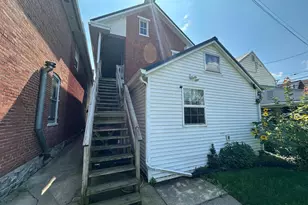 32 E Baltimore St, Greencastle, PA 17225 - Photo 9