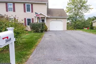 3669 Mountain Shadow Dr, Fayetteville, PA 17222 - Photo 1