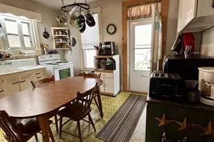 118 W 2nd St, Waynesboro, PA 17268 - Photo 9