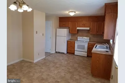 695 Center Drive, Chambersburg, PA 17201 - Photo 3