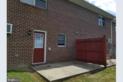 695 Center Drive, Chambersburg, PA 17201 - Photo 5