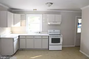 333 W 2nd St, Waynesboro, PA 17268 - Photo 3