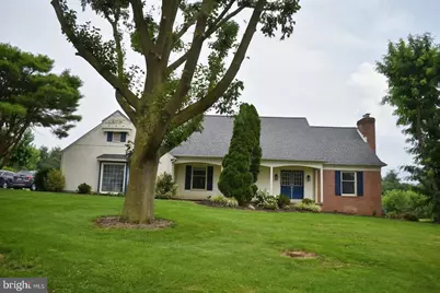 2311 Springfield Drive, Chambersburg, PA 17202 - Photo 3