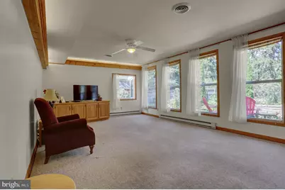 901 E McKinley Street, Chambersburg, PA 17201 - Photo 31