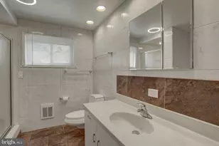 901 E McKinley St, Chambersburg, PA 17201 - Photo 17
