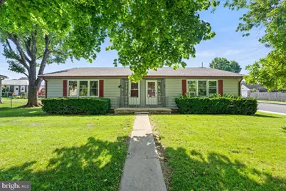 163-165 Fairview Avenue, Waynesboro, PA 17268 - Photo 1