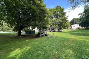 12462 Old Germantown Rd, Waynesboro, PA 17268 - Photo 13
