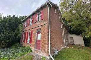 408 N Allison St, Greencastle, PA 17225 - Photo 3
