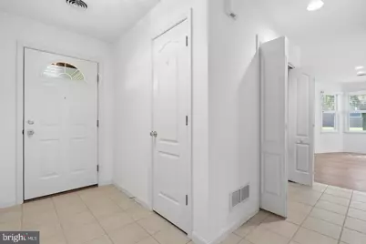 312 Woodvale Drive, Chambersburg, PA 17201 - Photo 5