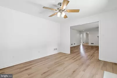 312 Woodvale Drive, Chambersburg, PA 17201 - Photo 15