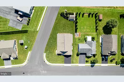 333 Eisenhower Drive, Chambersburg, PA 17201 - Photo 11