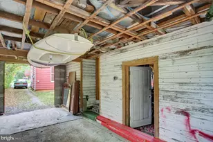 310 W King St, Shippensburg, PA 17257 - Photo 35